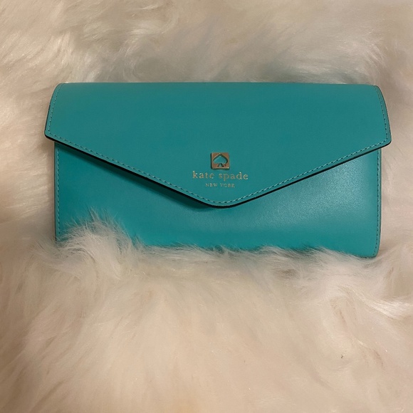 kate spade Handbags - Kate Spade Wallet